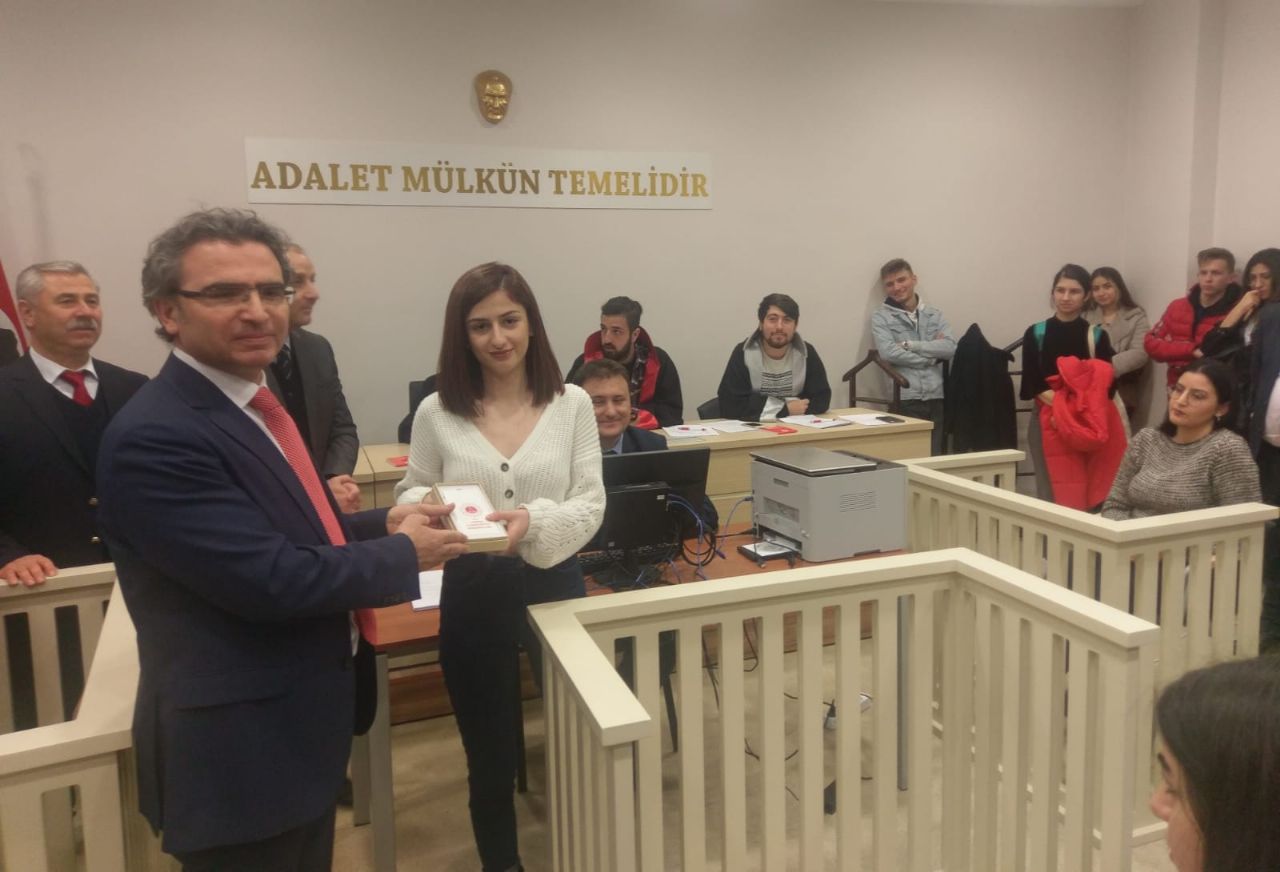 Öğrenciler “Adalet Her Yerde ”Duruşmasına Katıldı.