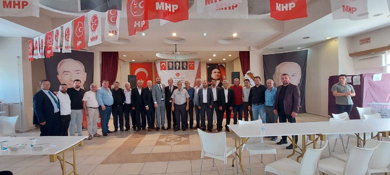 MHP’de Özçiftçi, Yeniden Başkan