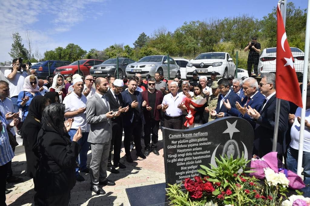 Şehit Polis Memuru Nefize Çetin Özsoy Dualarla Anıldı