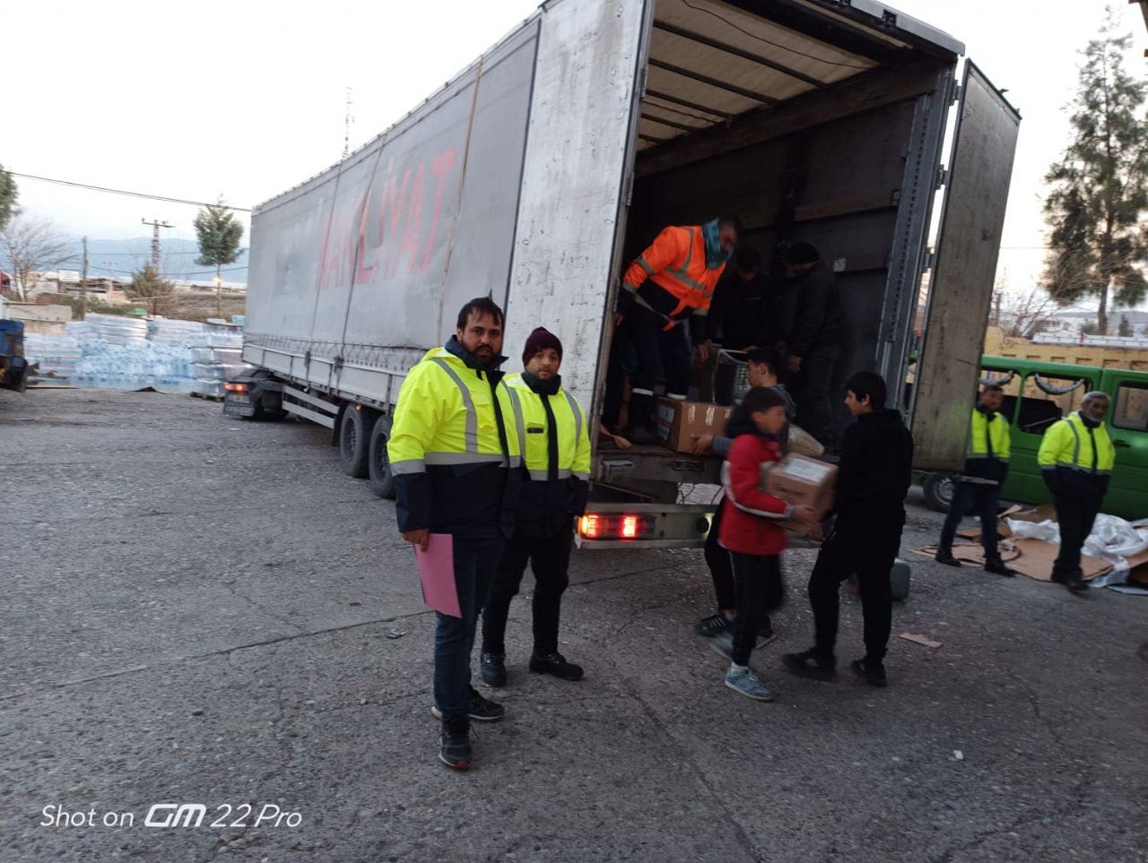 Belediye Ekipleri Deprem Bölgesinde