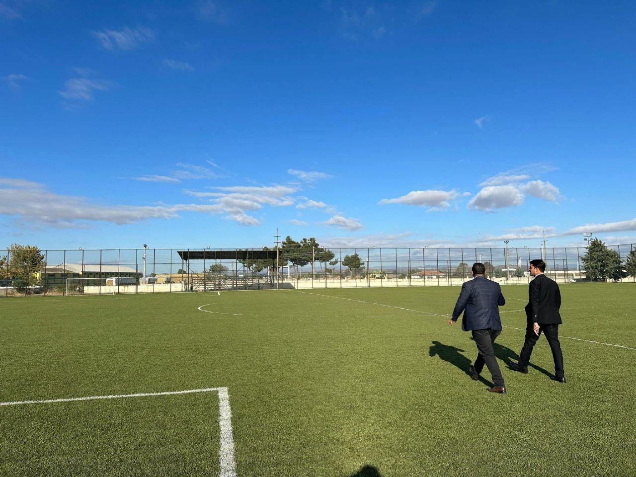 İpsala Şehir Stadına Tribün Yapılacak, Salonun Zemini Yenilenecek.