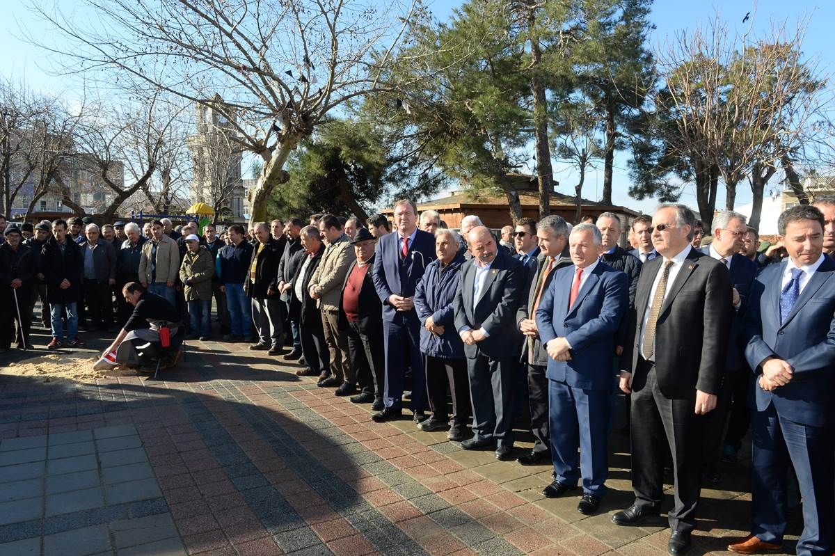 Vali Özdemir, İpsala’da muhtarlarla buluştu, sorunlarını dinledi