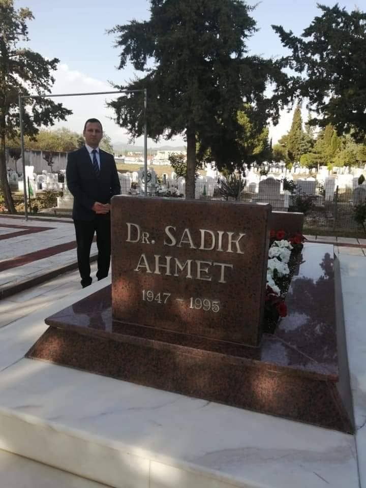 Sadık Ahmet Dualarla Anıldı