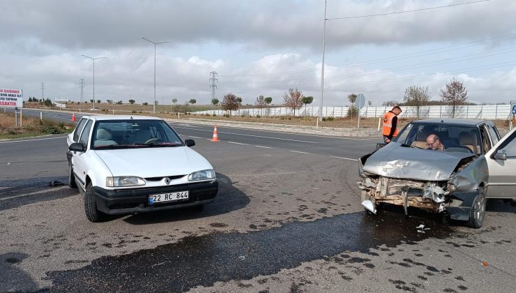 Esetçe Kavşağı’nda kaza…