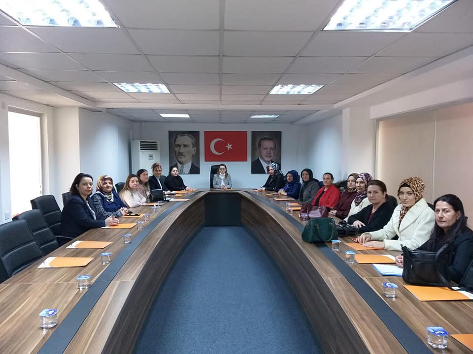 AK Parti Kadın Kolları Belde Başkanlarını Atadı.