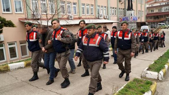 22 sanığın yargılandığı davada 9 kişiye tahliye kararı çıktı