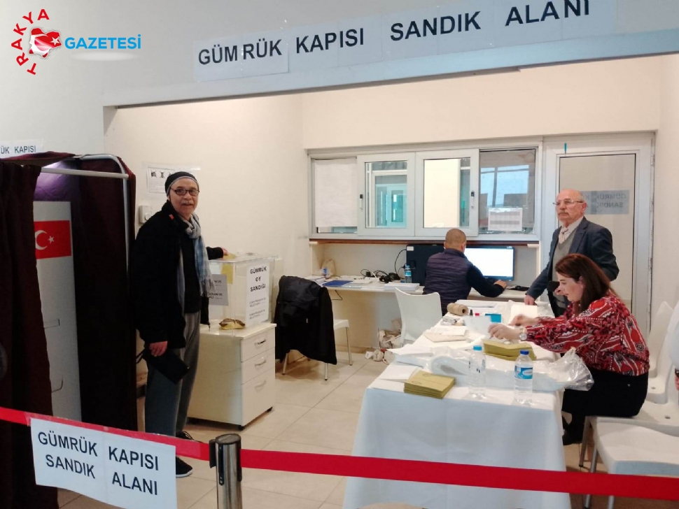 Gümrükte Oy Verme İşlemi Başladı