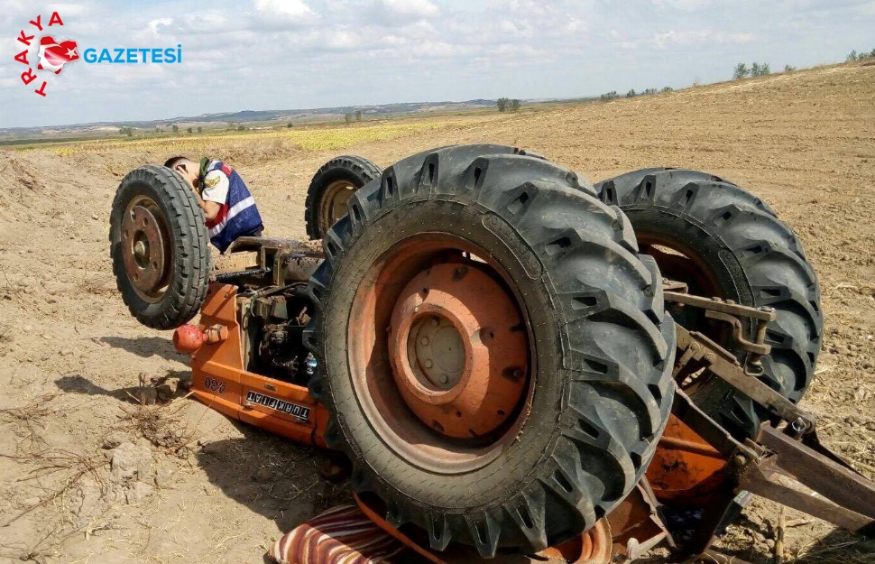 Traktör devrildi sürücüsü ağır yaralandı