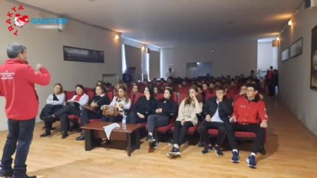 İpsala’da Okullarda İş Güvenliği Semineri Verildi.