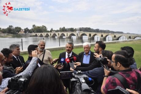 Vali Sezer Basın Mensuplarıyla Bir Araya Geldi