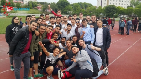 İMYO Futbol ve Erkek Voleybol Takımları Yarı Finalde